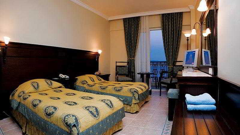 Suzer Sun Dreams Hotel & Spa Izmir Bagian luar foto